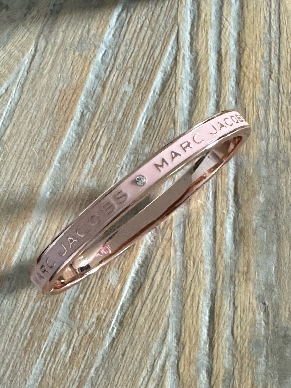 Marc Jacobs Rose Gold Pink Enamel Logo Bangle with Crystal Accent Bracelet New! - Picture 5 of 5